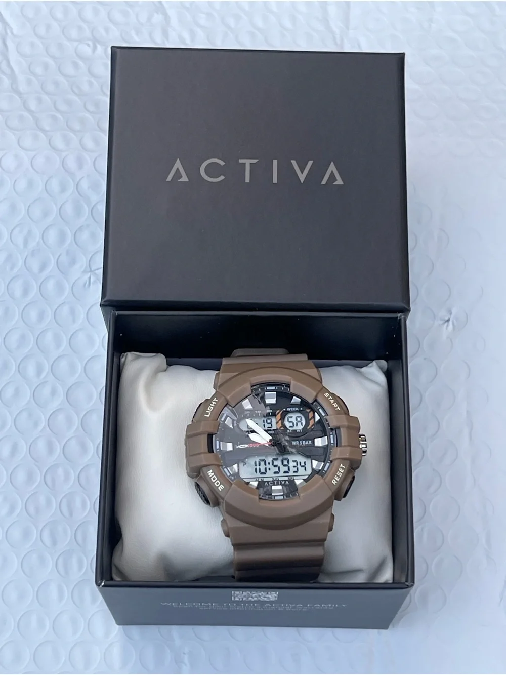 Activa Pixel X Invicta Analog & Digital Men's Watch - 50mm. Brown NEW